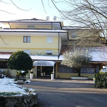 ホテル Hotel La Bulesca