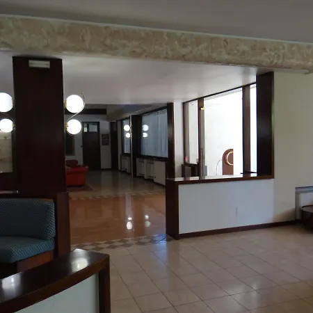 Hotel La Bulesca 호텔